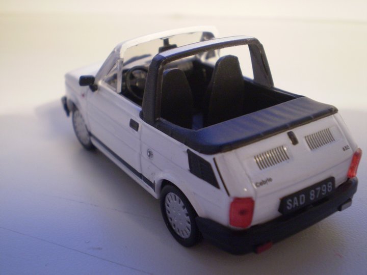 FIAT 126P cabrio  Bosmal zad.jpg