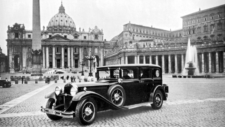 the-popemobile-a-history-of-holy-benzes_4.jpg