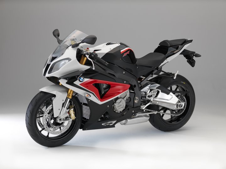 2014-bmw-s1000rr-changes-colors_1.jpg