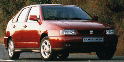 SEAT_Cordoba_I_Pre_facelift.jpg