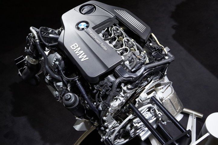 4-цилиндровый дизельный мотор TwinPower Turbo