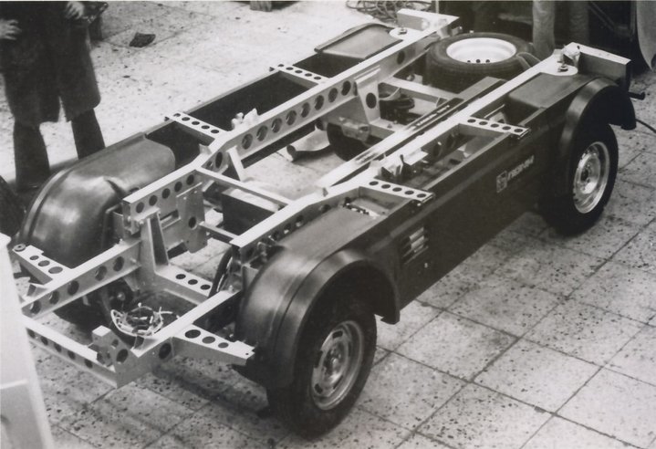 vaz2802_05.jpg