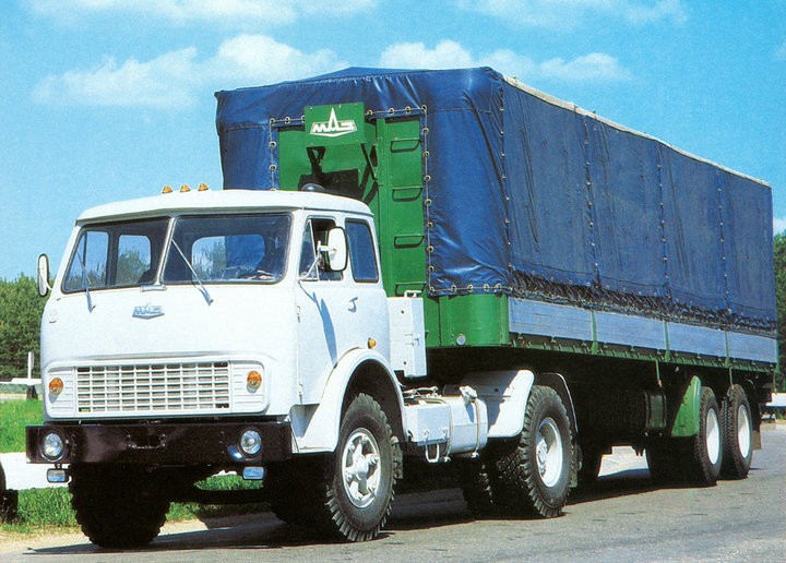 MAZ5429_3.jpg