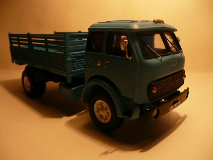 MAZ-5335-1.jpg