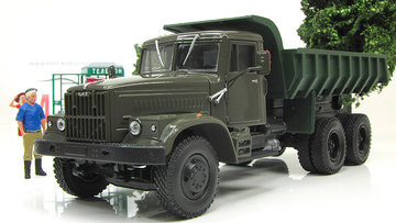 КрАЗ-256Б (1969-1977).jpg