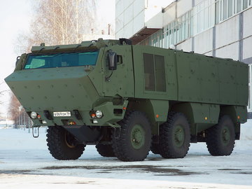 kamaz_63698_tajfun_01.jpg