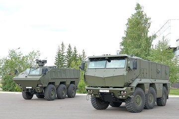 kamaz_63698_tajfun_10.jpg