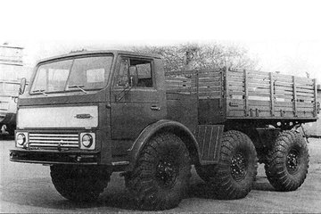 ЗИЛ-132Р опытный, 6х6 (1974-1978).jpg