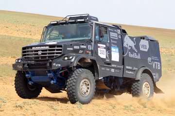 kamaz-43509_opytnyj_2.jpg