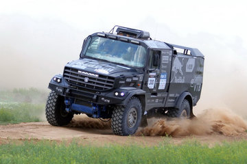 kamaz-43509_opytnyj_5.jpg