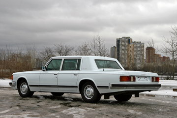 zil_41041_3.jpg