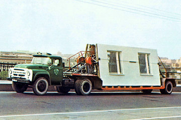 zil-130b1_2.jpg