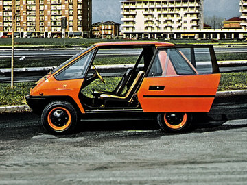 fiat_126_vettura_urbana_1.jpg