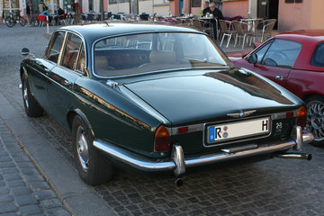 Jaguar_XJ6_Series_I_2.8_Litre_Heck.jpg