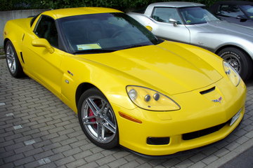 CorvetteC6Z06yellow.jpg