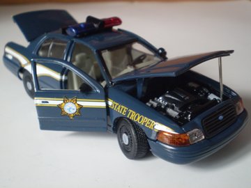 FORD CROWN VICTORIA synyj morda.jpg