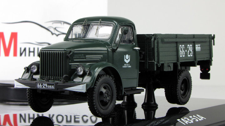 ГАЗ-51А<br />Виробник: Century Dragon для DiP models.<br />Каталожний №: 105103. Масштаб - 1:43. Матеріал - метал, пластик. Наклад: ? шт.