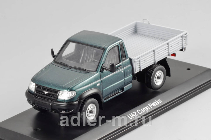 УАЗ Патріот Cargo<br />Виробник:DiP models.<br />Каталожний №: 231638. Масштаб - 1:43. Матеріал - смола. Наклад: 600