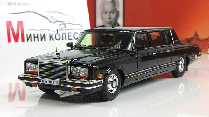 ЗиЛ-41051 (Ген.Сек ЦК КПСС Черненко) с буклетом<br />Виробник:DiP models.<br />Каталожний №: GON051 . Масштаб - 1:43. Матеріал - смола. Наклад: ? шт