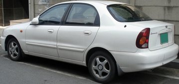 20110913_daewoo_lanos2_02.jpg