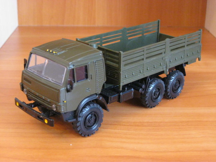 KAMAZ4310-028_f 001.jpg