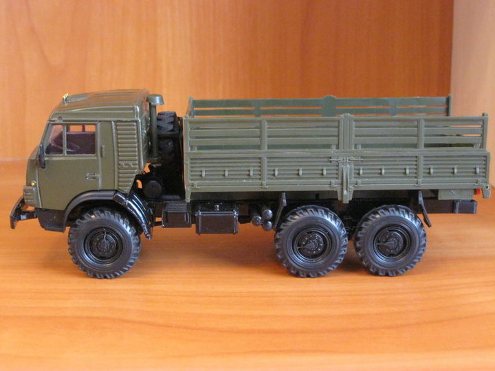 KAMAZ4310-028_f 003.jpg