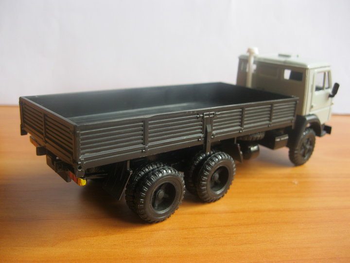 KamAZ5320_f 005.jpg