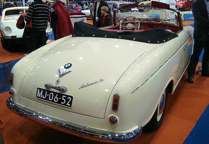 bmw_502_autenrieth_type_hannover_1956_rear_view.jpg