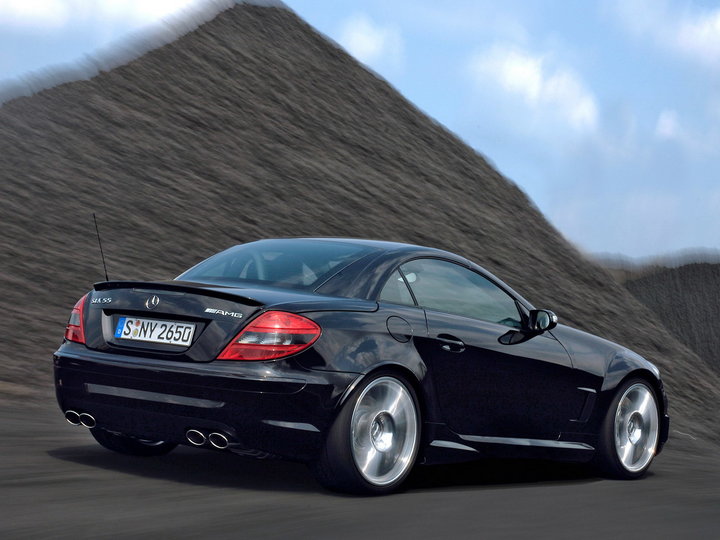 mercedes-benz_slk_55_amg_black_series_2.jpg