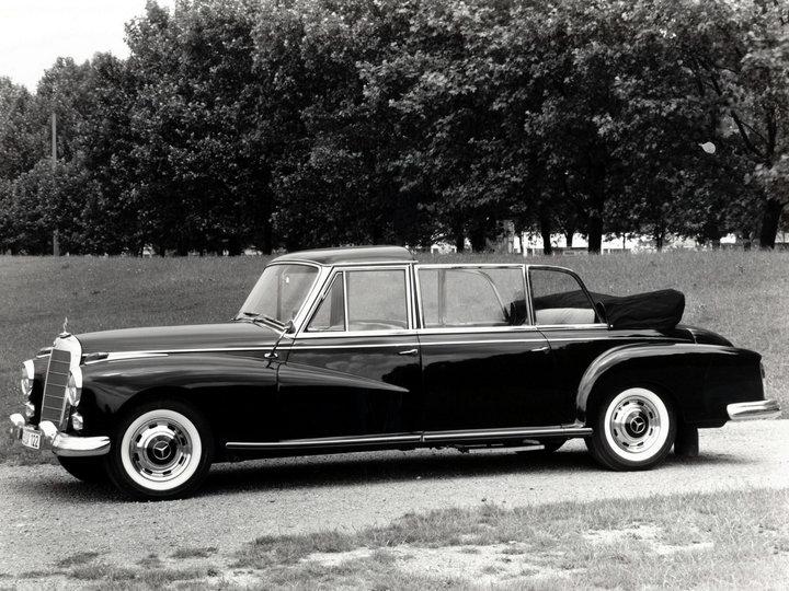 mercedes-benz_300d_pullman_landaulet_1.jpg