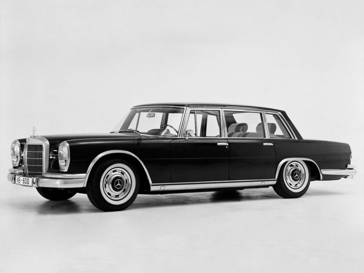 mercedes-benz_600_1.jpg