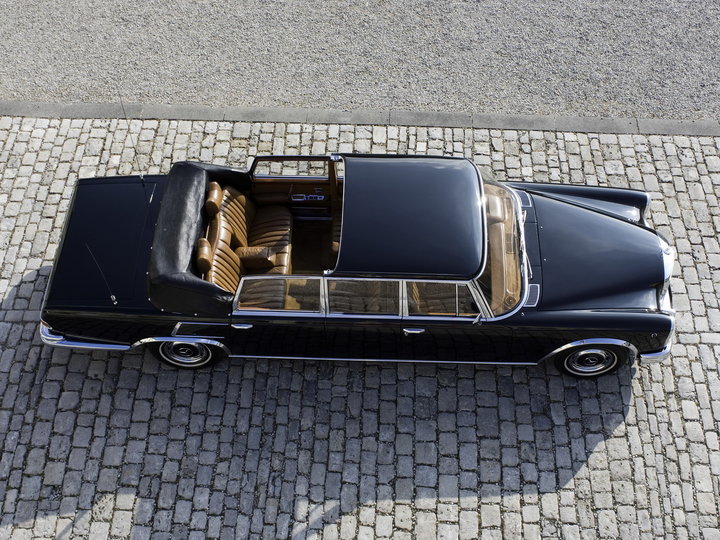 mercedes-benz_600_pullman_landaulet_1.jpg