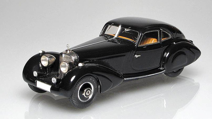 Mercedes-Benz 500K - Autobahnkurier -1936<br />Виробник: EMC<br />Масштаб -1:43. Наклад ? шт