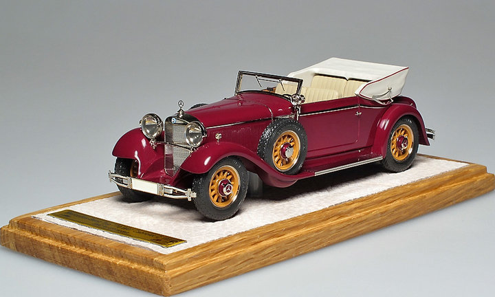 Mercedes-Benz Type 770 (W07) Cabriolet С 1932 open - dark red<br />Виробник: EMC<br />Масштаб -1:43. Наклад 75 шт.