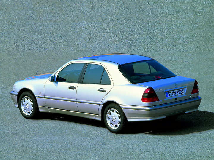 mercedes-benz_c250_4.jpg