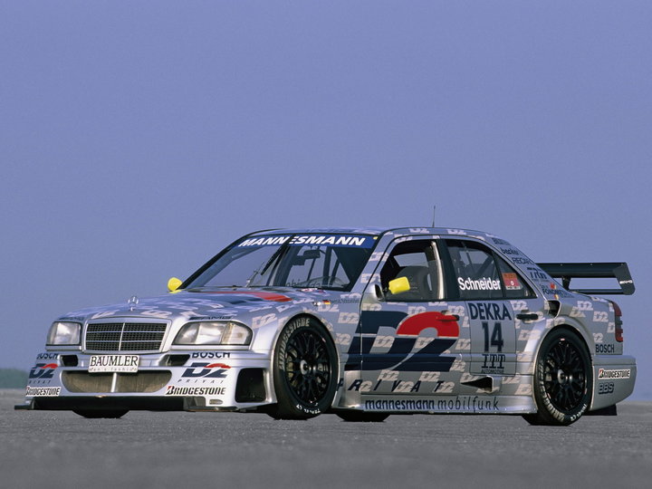 mercedes-benz_c_amg_dtm_2.jpg