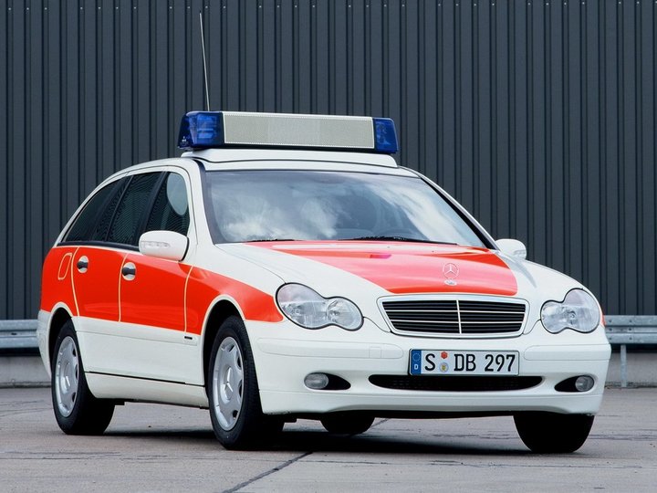 mercedes-benz_c-klasse_estate_notarzt_1.jpg