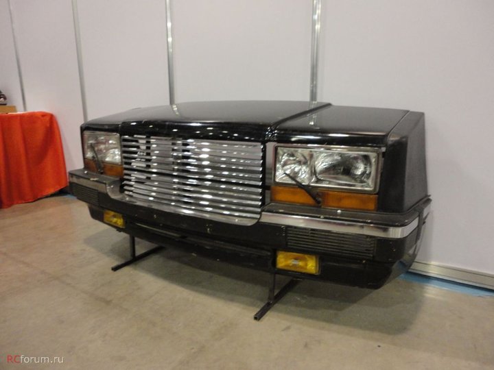 zil4102_08.jpg