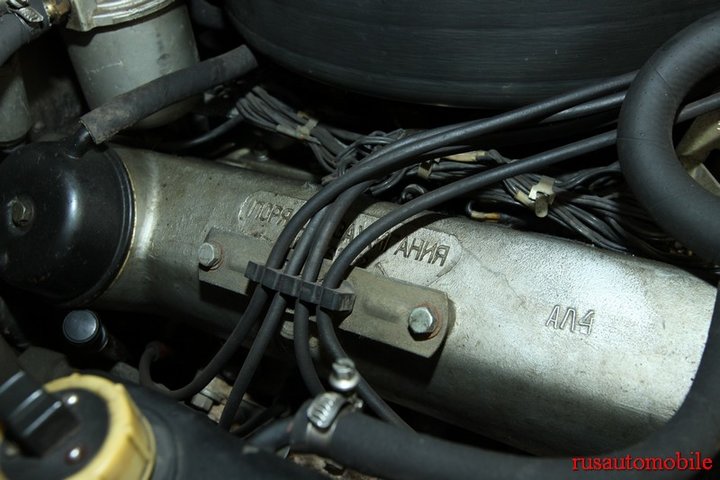 zil4102_11.JPG