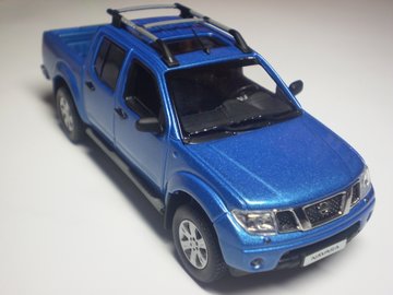 NISSAN NAVARA morda.jpg