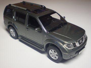 NISSAN PATHFINDER.jpg