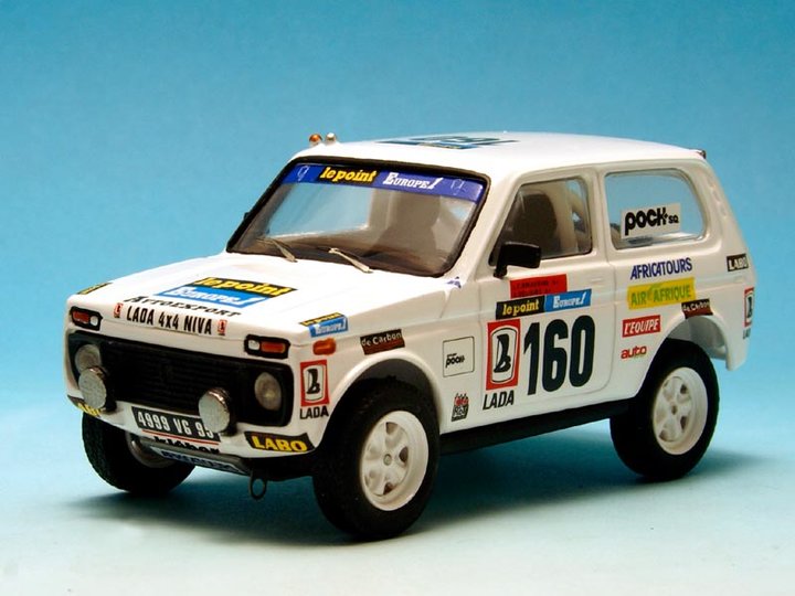 Lada Niva Poch Paris Dakar 1982.jpg