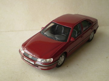 Peugeot 406-4.jpg