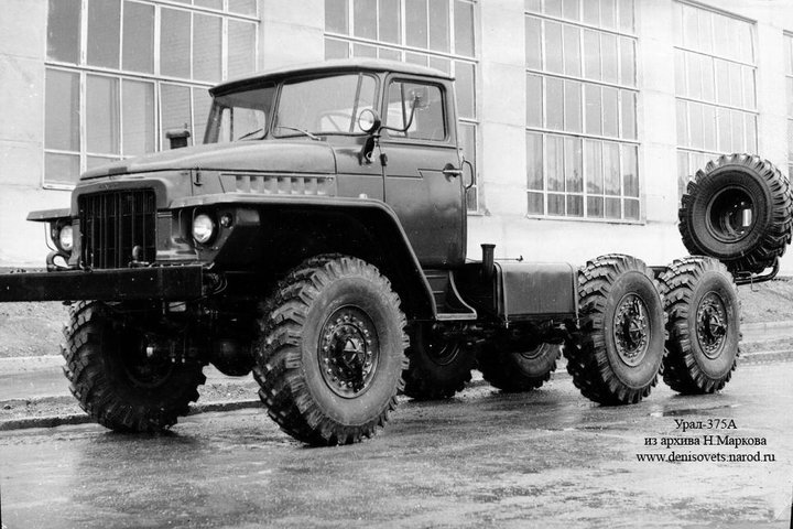 URAL375A_2.jpg