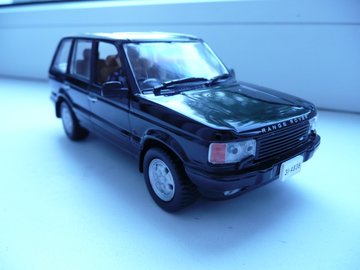 RANGE ROVER Bond 1.jpg