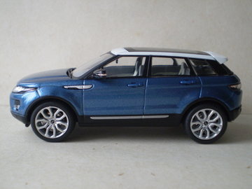 Land Rover RR Evoque 4.jpg