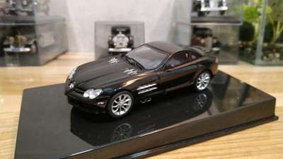 mercedes_benz_slr_mclaren_black_autoart_новый размер.jpg