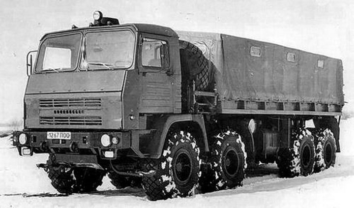 kraz4E6316_01.jpg