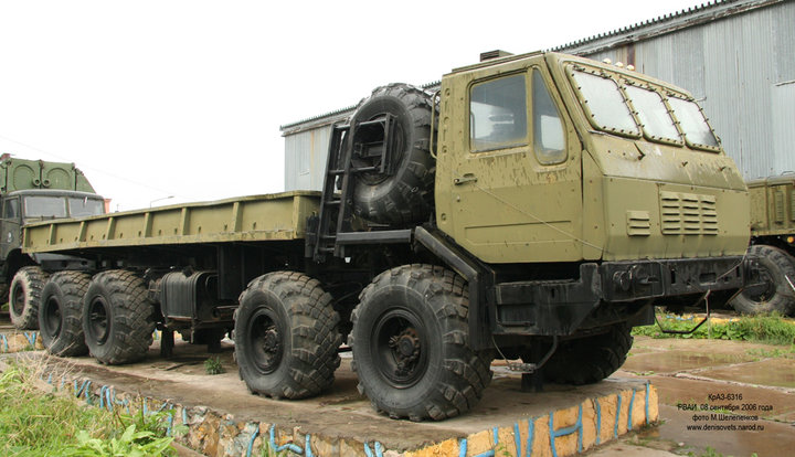 kraz6E6316_03.jpg