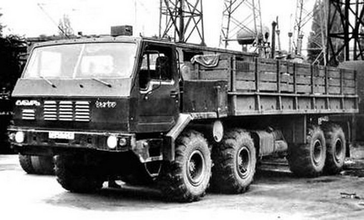 kraz7E6316_01.jpg